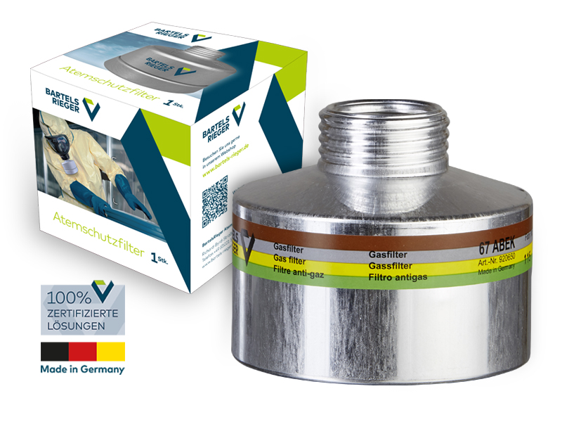 Gasfilter 67 ABEK neben Verpackung
