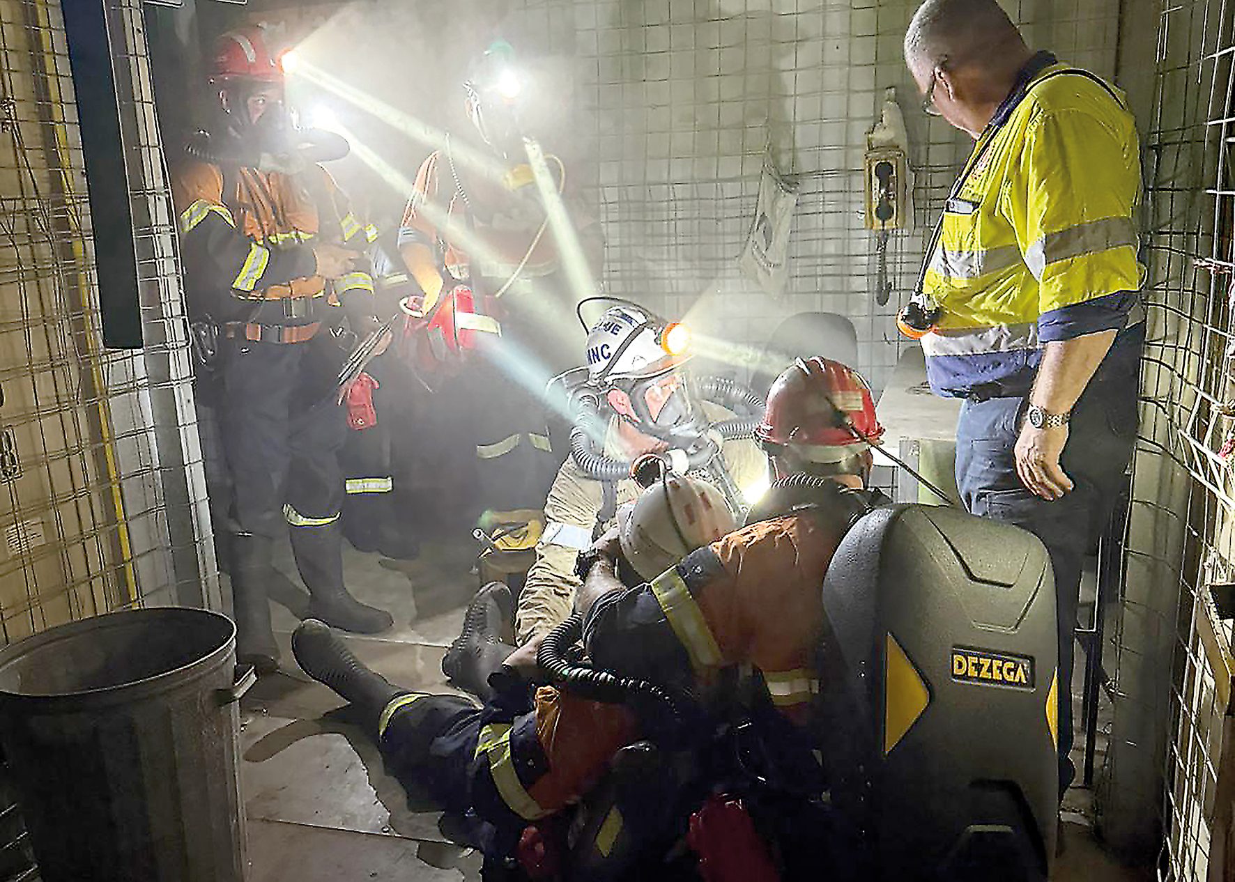 Überdruck-Kreislaufgerät P-70 für Gruben- und Werksrettung